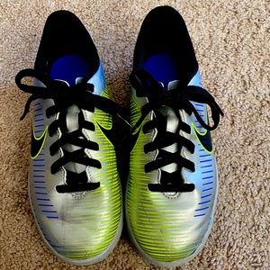 Nike Mercurial Boys Terf Soccer Shoes